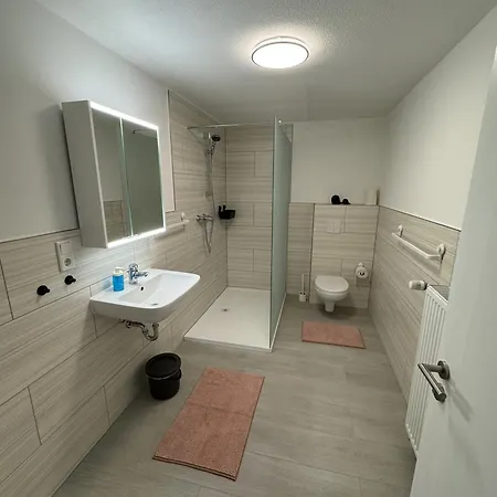 Ferienhaus Am Suedwall Links