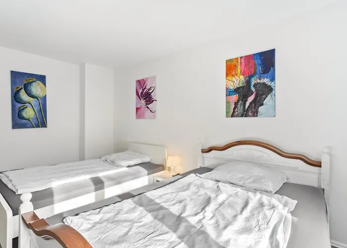 Am Suedwall Links Medebach