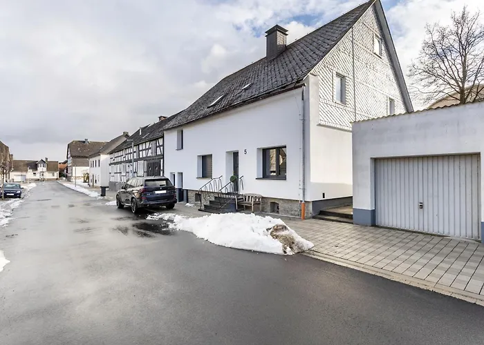 Am Suedwall Links Medebach